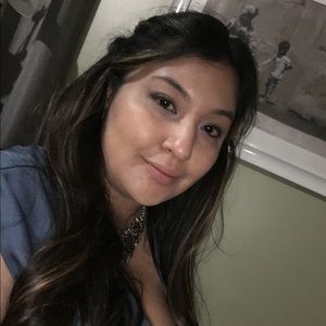 Meet your Posher, Vanessa